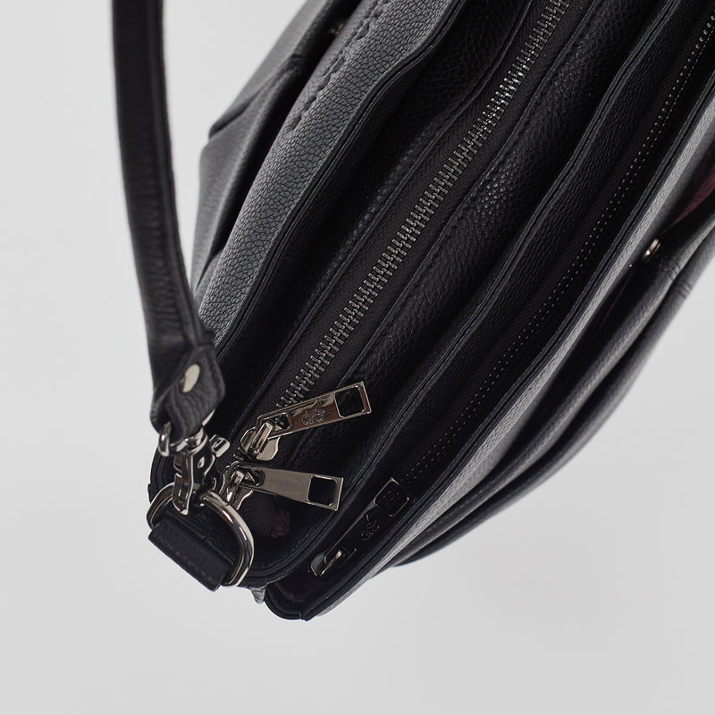 Maribelle - Travel Bag | Black With Graphite Hardware